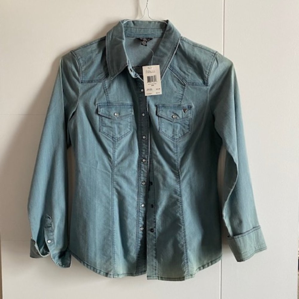 Guess Demin Shirt NEW with tag